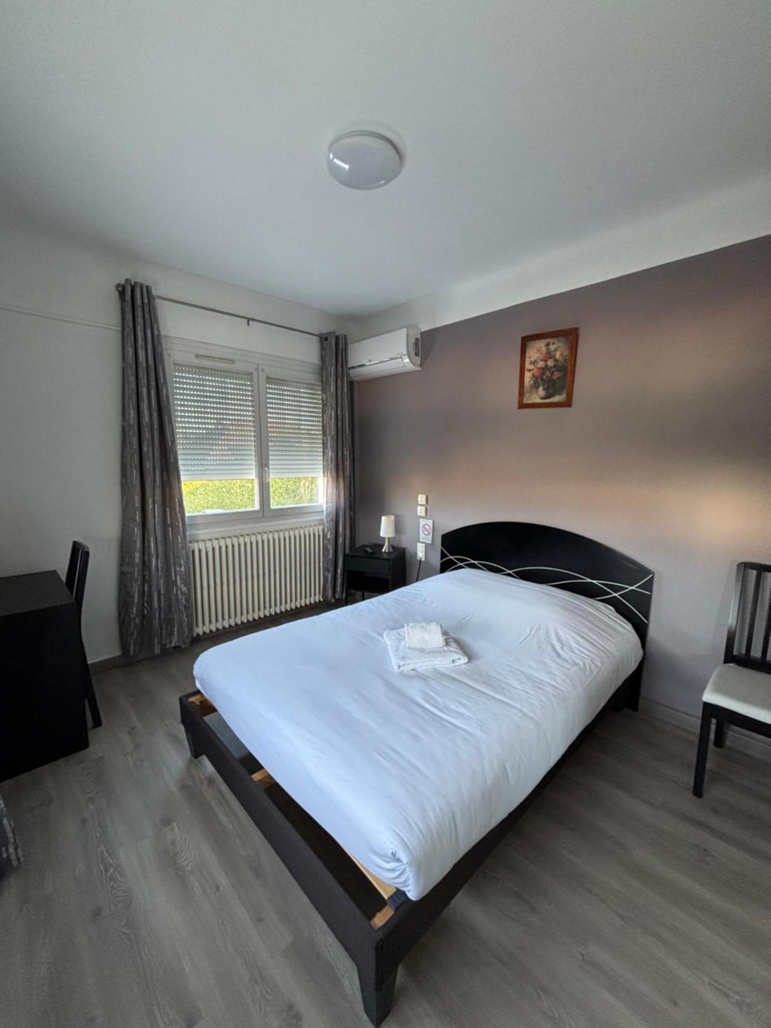 Le Bel Air Hotel Mions Екстериор снимка